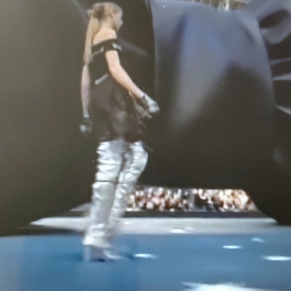 Chanel Runway 3 Piece Skirt Set - Picture 14 of 17